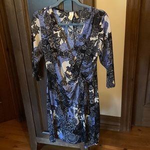 FEMME flowery cache-coeur blue and black dress Size L